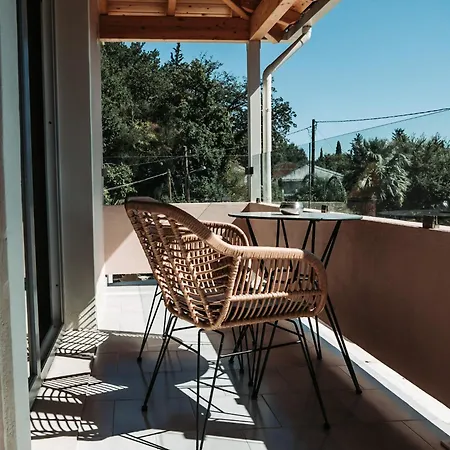 Lägenhetshotell Dominoes Corfu Ypsos