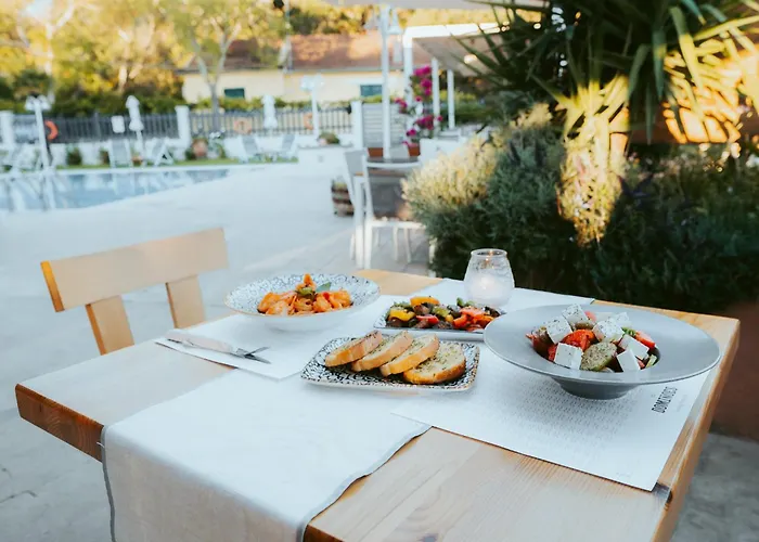Dominoes Corfu