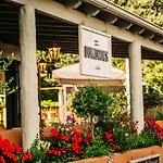 Dominoes Corfu Apartmanhotel