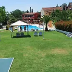 Dominoes Corfu 4* Ípszosz