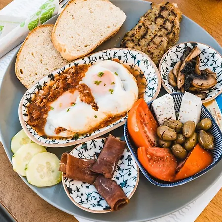 Dominoes Corfu Lejlighedshotel 4*