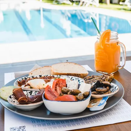 Апарт-отель Dominoes Corfu